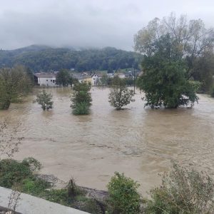 Savez lovačkih organizacija u BiH donirao 11.500 KM za poplavljena područja!